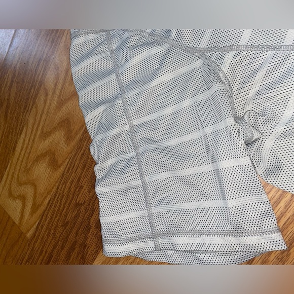 Breathable Sweat-Proof Workout T-Shirt - Picture 9 of 17